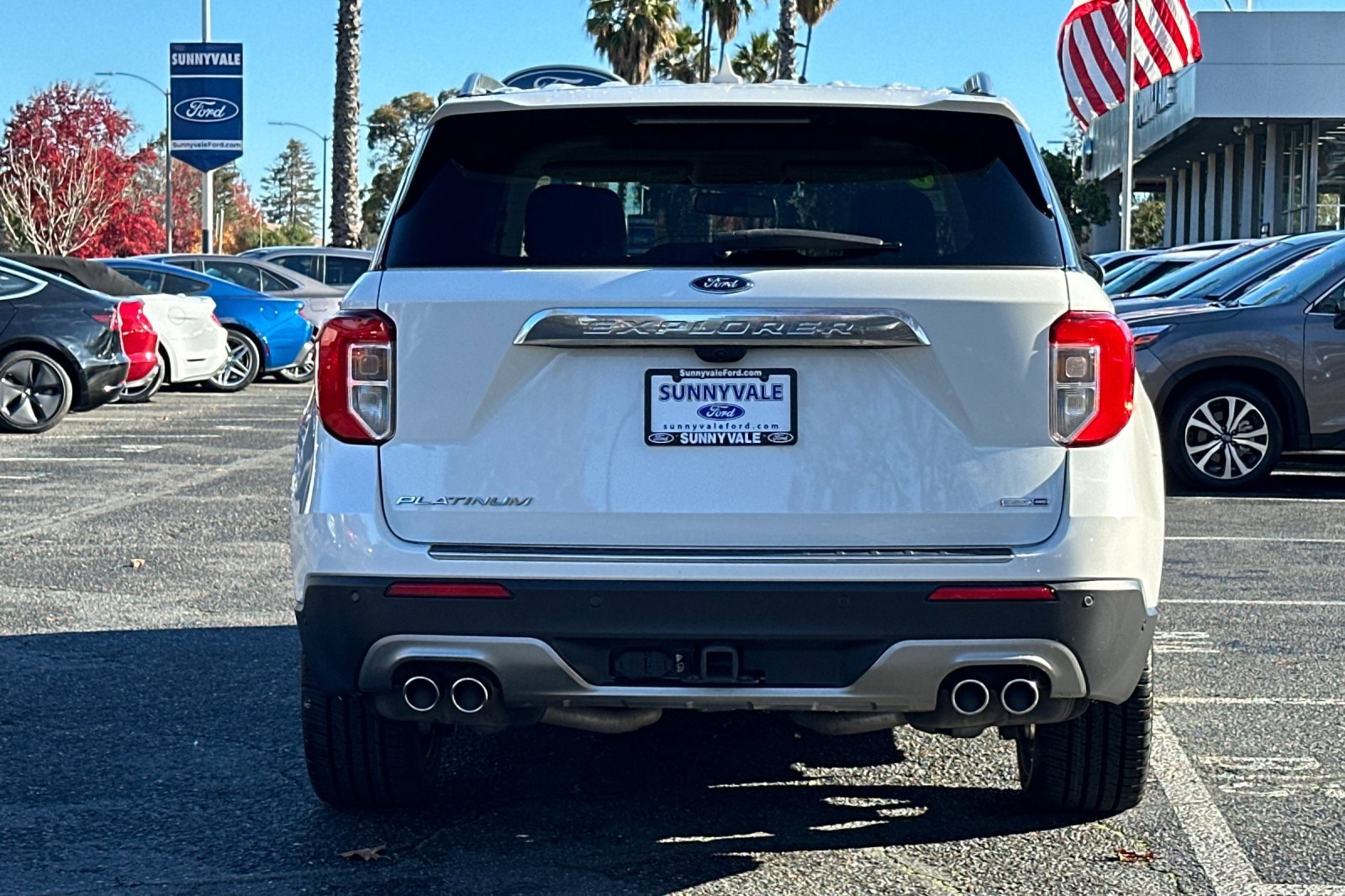 Certified 2020 Ford Explorer Platinum w/ Premium Technology Package image 5