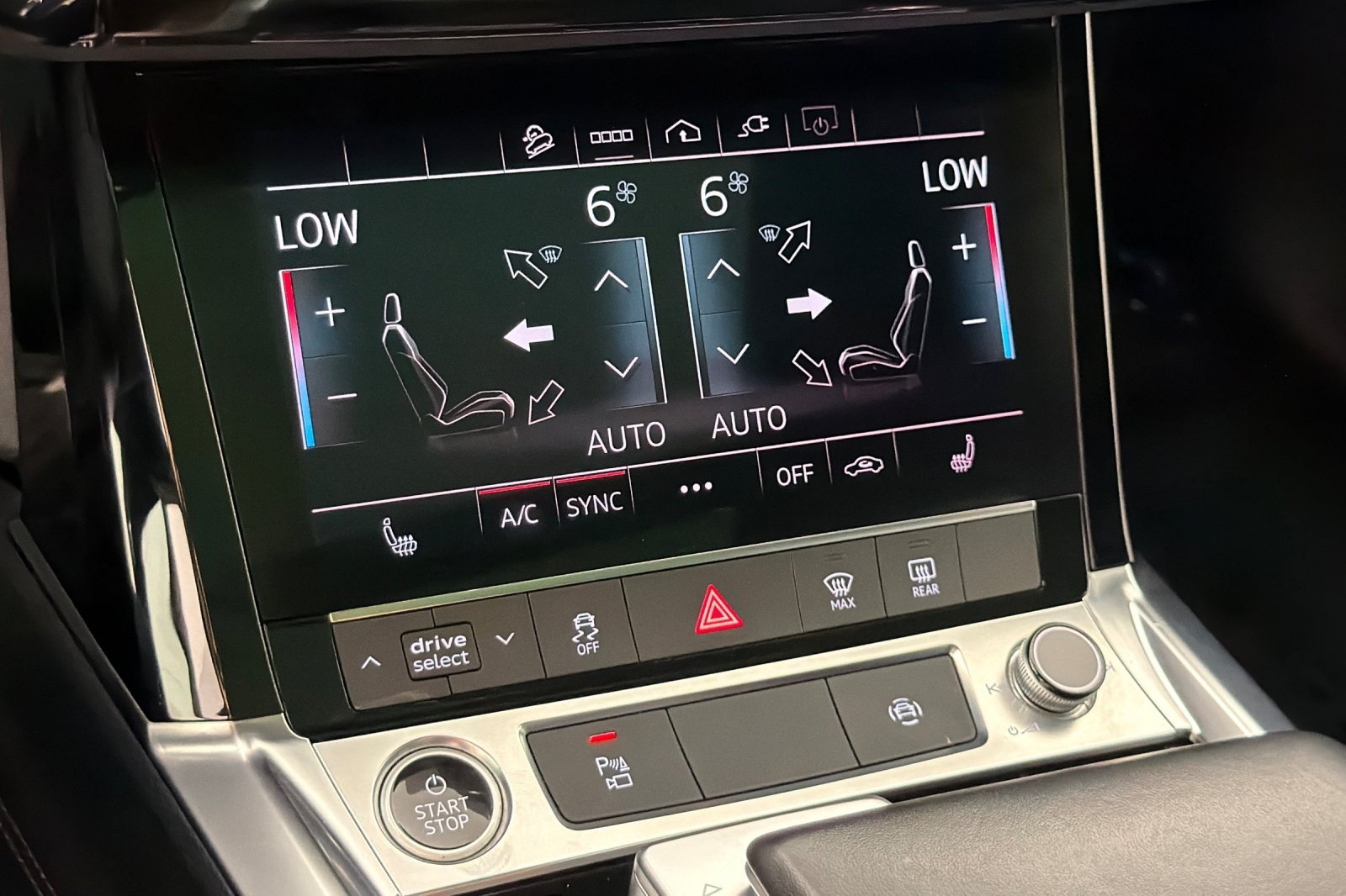 Used 2022 Audi e-tron Premium AWD/4WD image 20