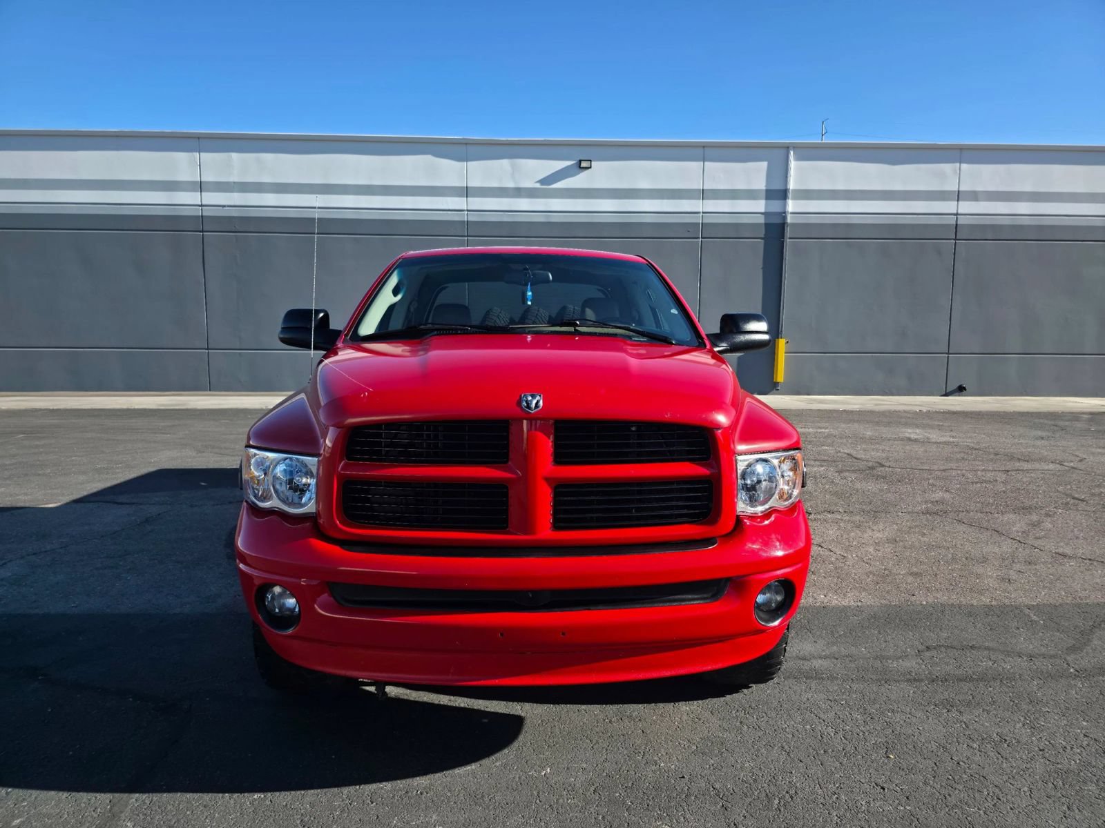 Used 2003 Dodge Ram 2500 Truck ST AWD/4WD image 2