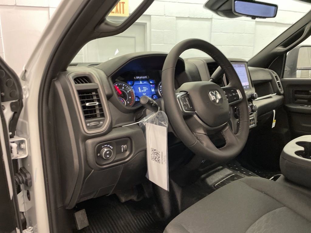 New 2026 RAM 3500 Tradesman AWD/4WD image 15
