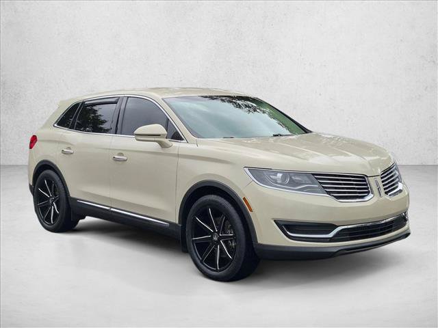 Used 2016 Lincoln MKX Select w/ Select Plus Package FWD image 3