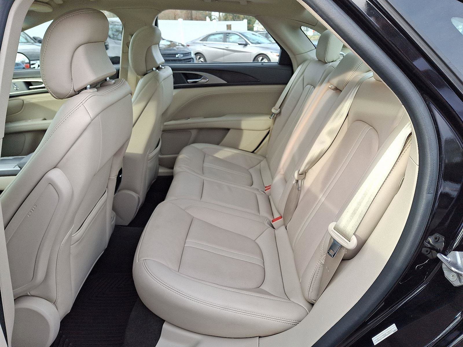 Used 2019 Lincoln MKZ Reserve image 10