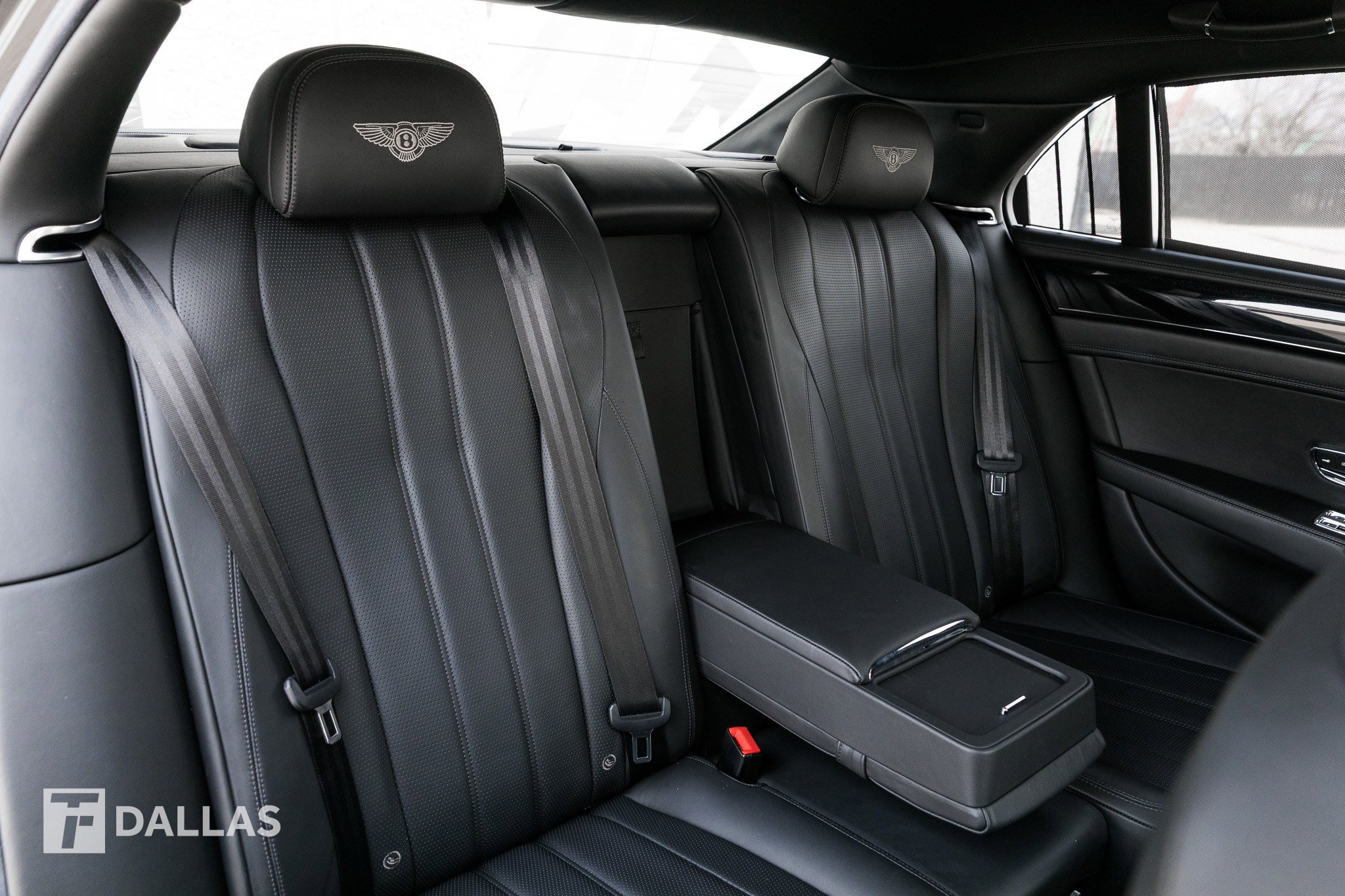 Used 2014 Bentley Flying Spur W12 image 35