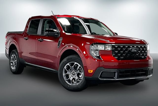 New 2026 Ford Maverick XLT w/ Equipment Group 301A