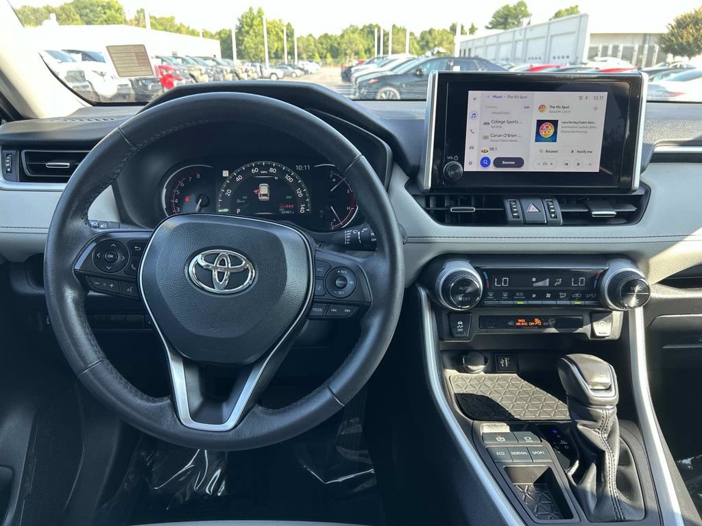 Used 2024 Toyota RAV4 XLE Premium FWD image 18