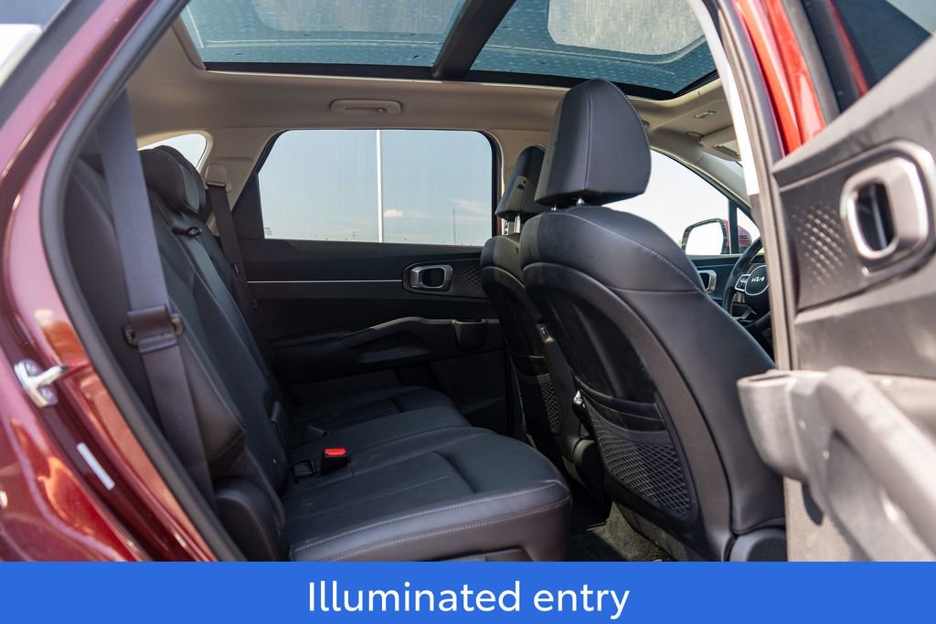 Used 2025 Kia Sorento S w/ Panoramic Sunroof Package image 13