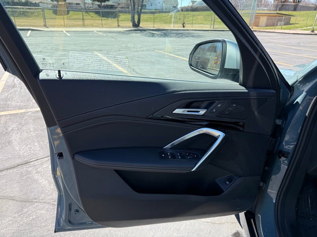 Used 2023 BMW X1 xDrive28i w/ Convenience Package image 9