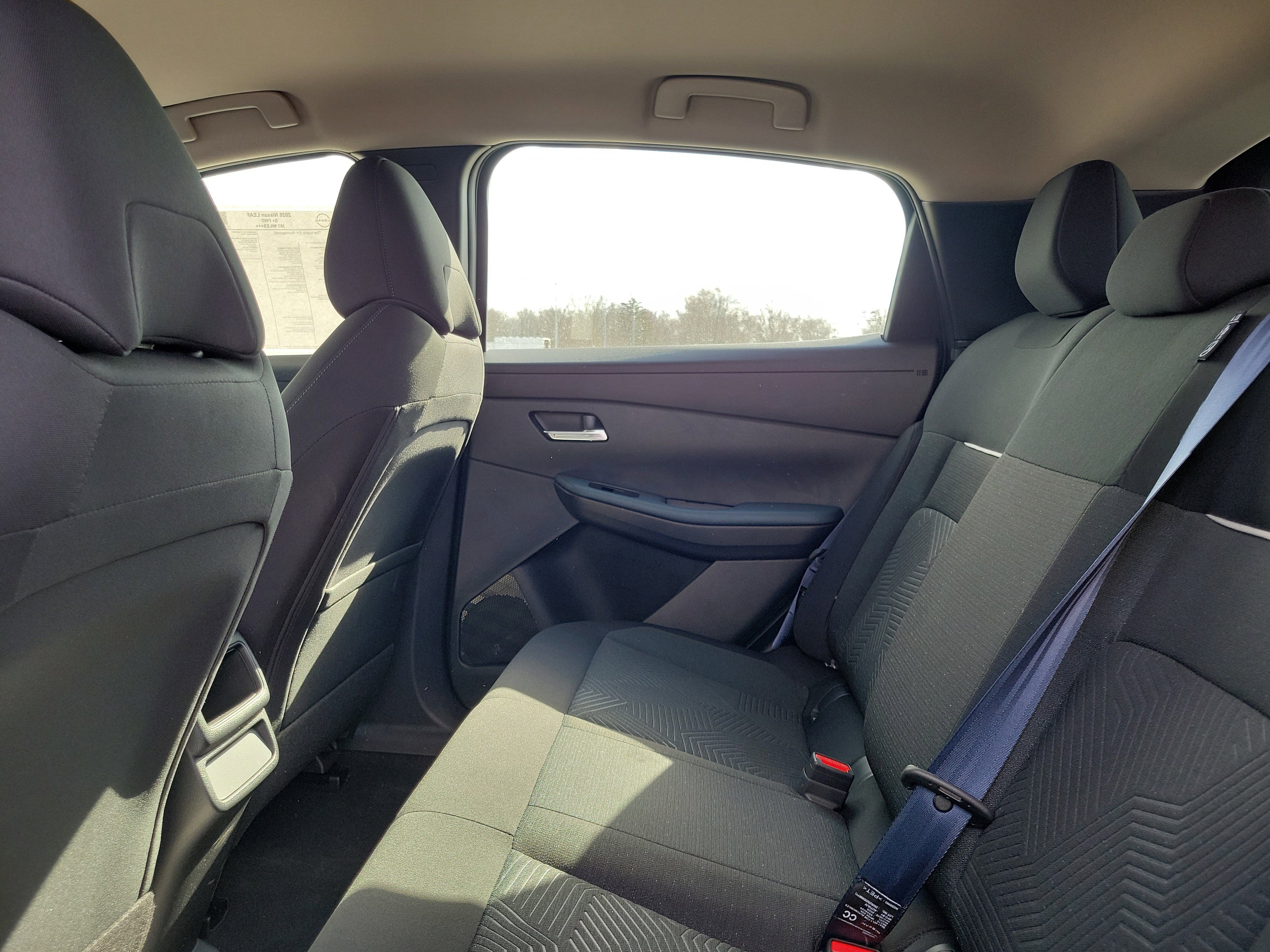 New 2026 Nissan Leaf w/ Floor Mat Package (S+) FWD image 11