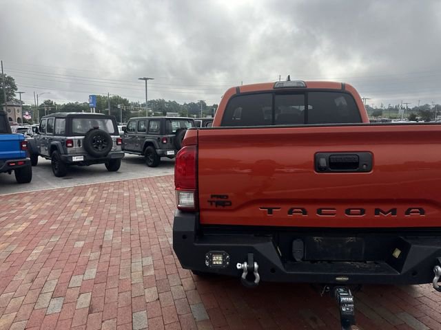 Used 2016 Toyota Tacoma TRD Off-Road w/ Towing Package AWD/4WD image 10