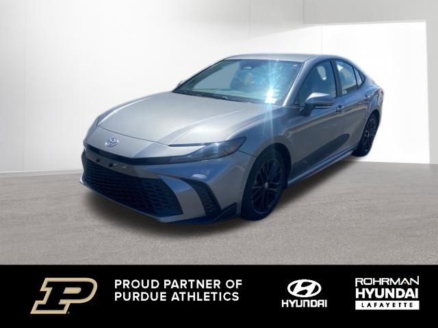 Used 2025 Toyota Camry SE