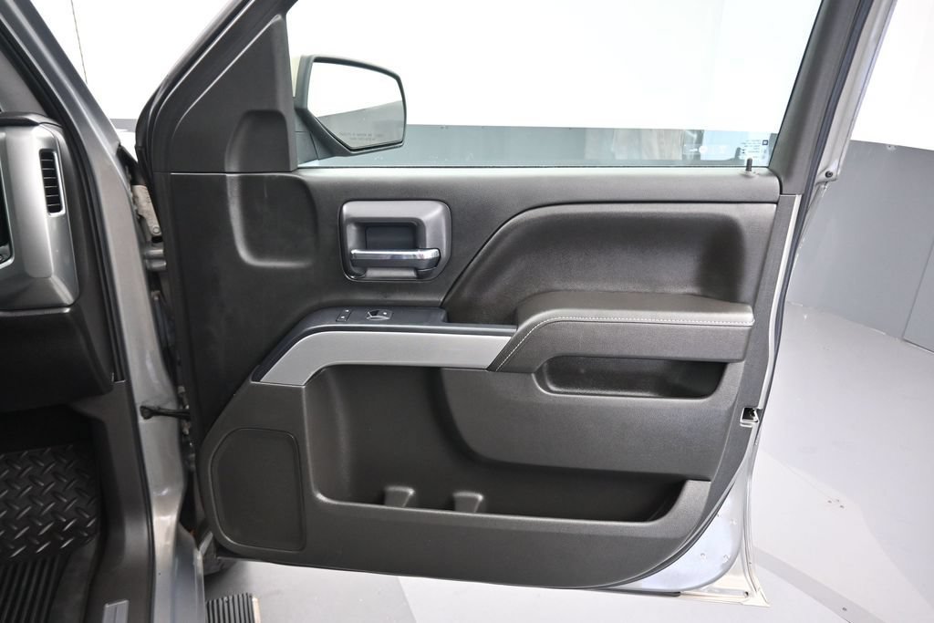 Used 2017 Chevrolet Silverado 1500 LT w/ All Star Edition AWD/4WD image 41