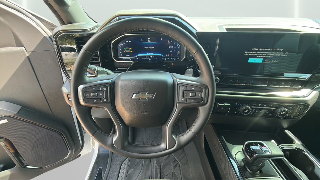 Used 2023 Chevrolet Silverado 1500 ZR2 w/ Technology Package AWD/4WD image 14
