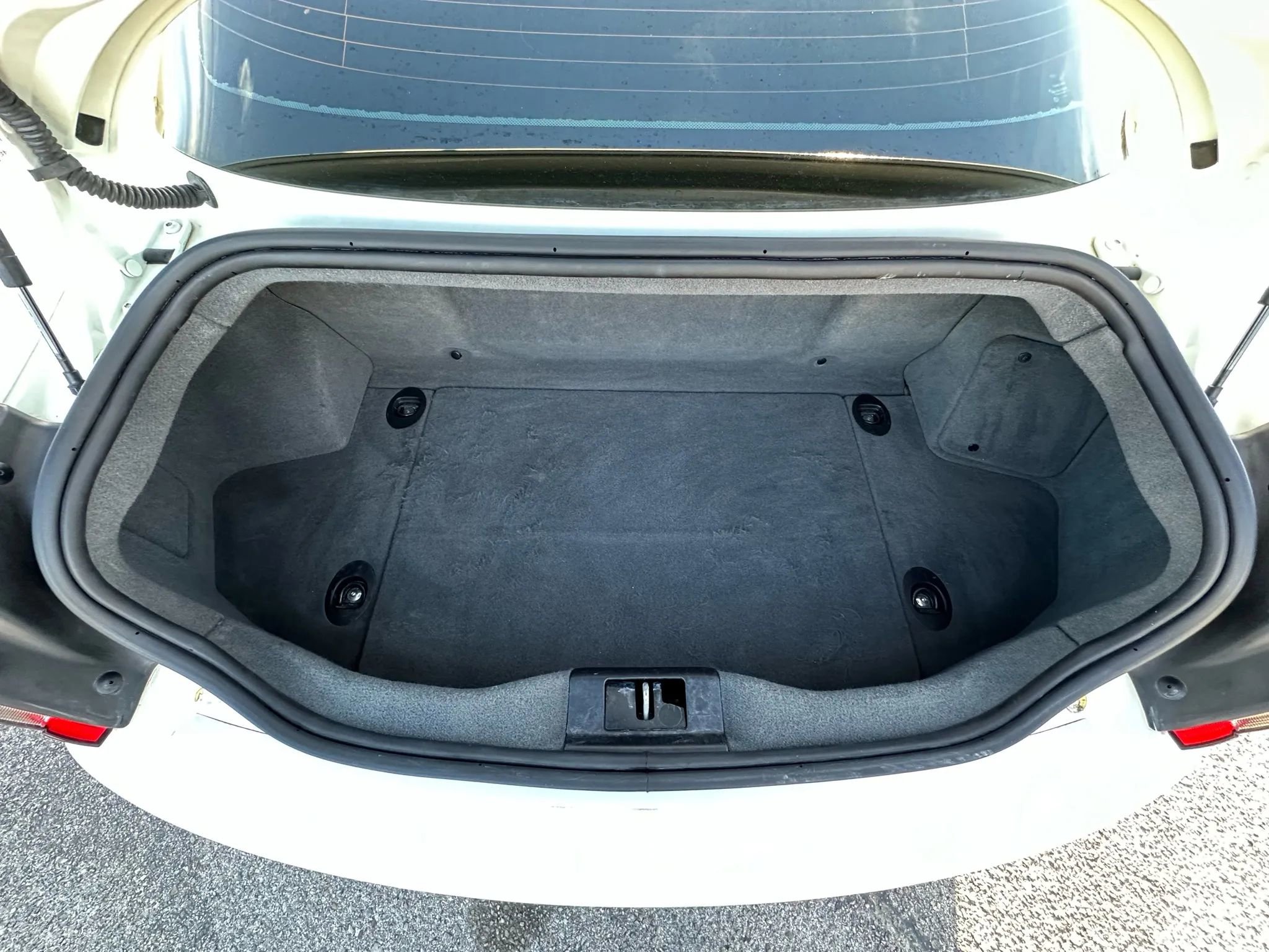 Used 2014 Maserati GranTurismo Sport image 13