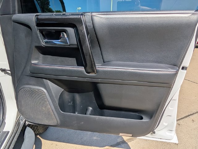 Used 2020 Toyota 4Runner Venture AWD/4WD image 52