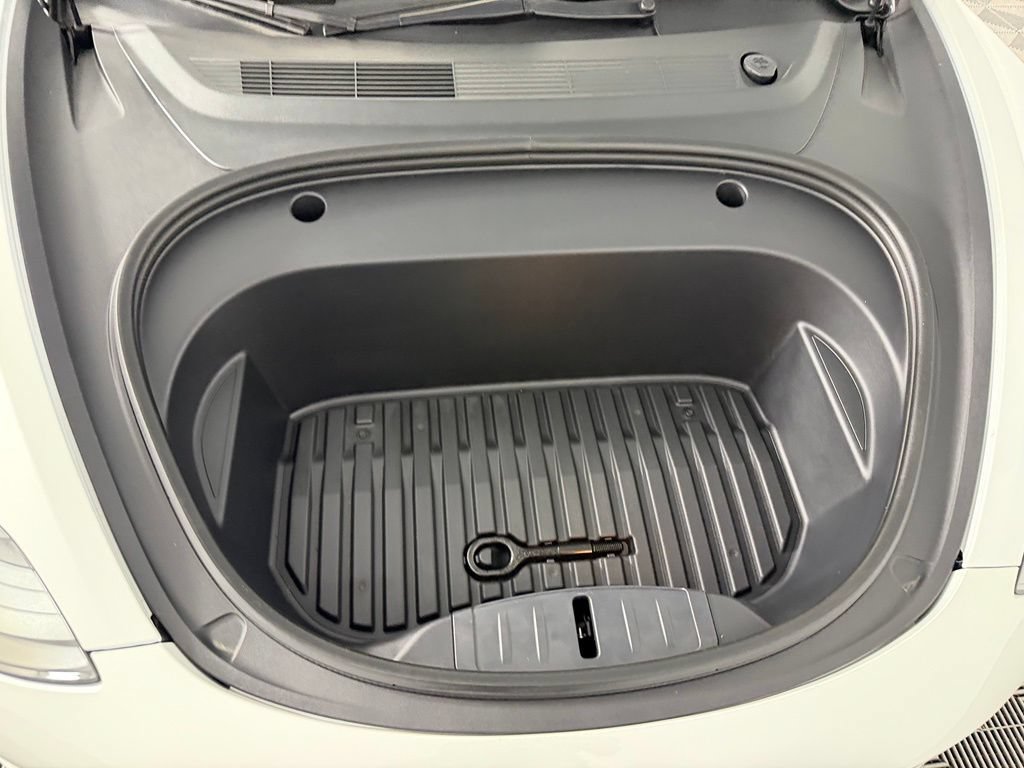 Used 2023 Tesla Model 3 Standard Range RWD image 41