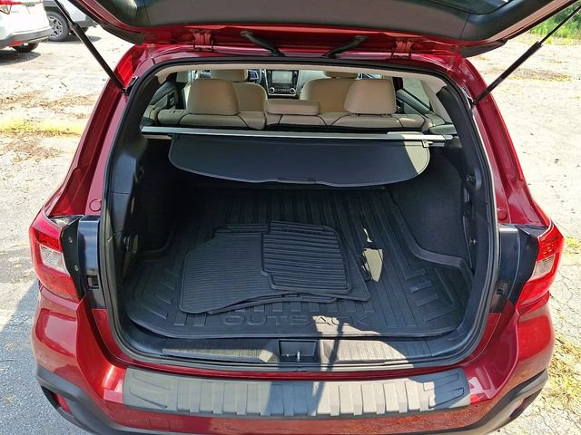 Used 2018 Subaru Outback 2.5i Premium AWD/4WD image 40
