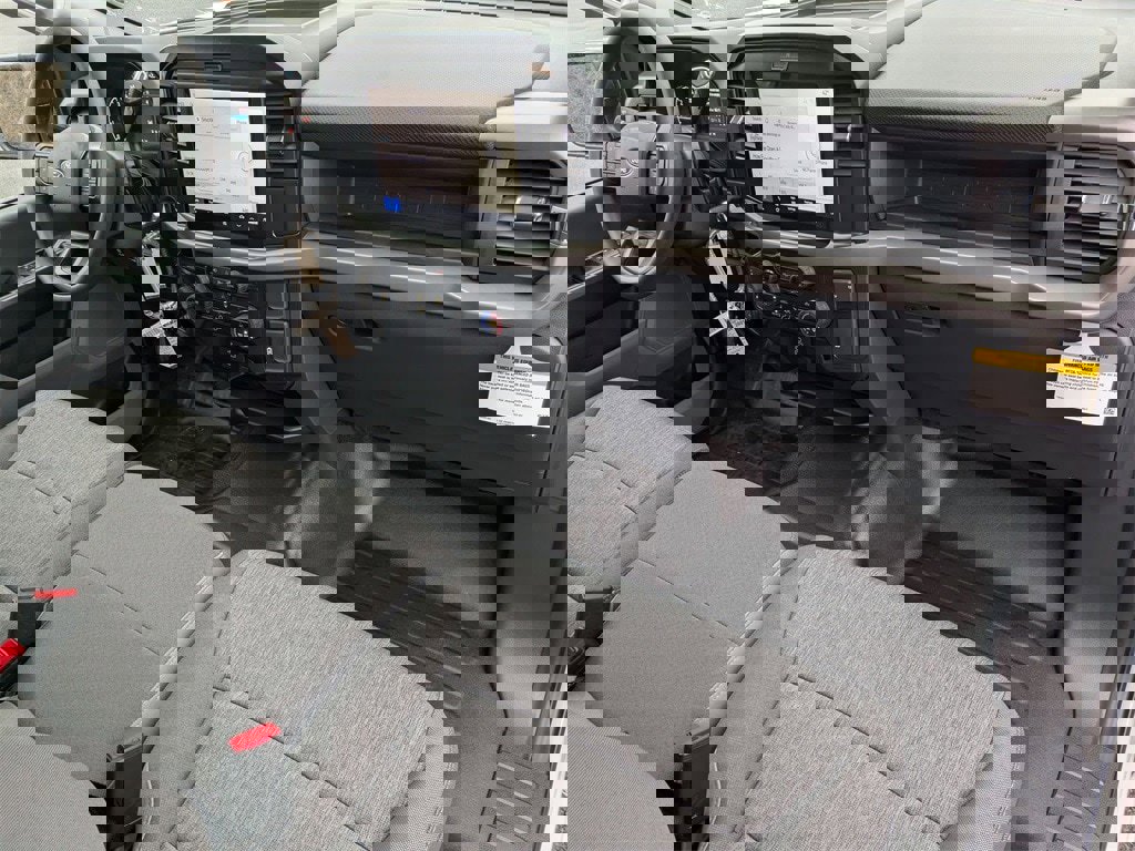 New 2026 Ford F150 XL w/ Equipment Group 103A High image 20