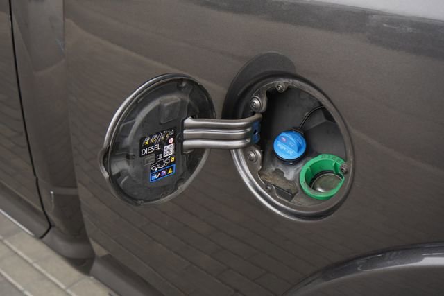 Used 2022 RAM 2500 Laramie image 17