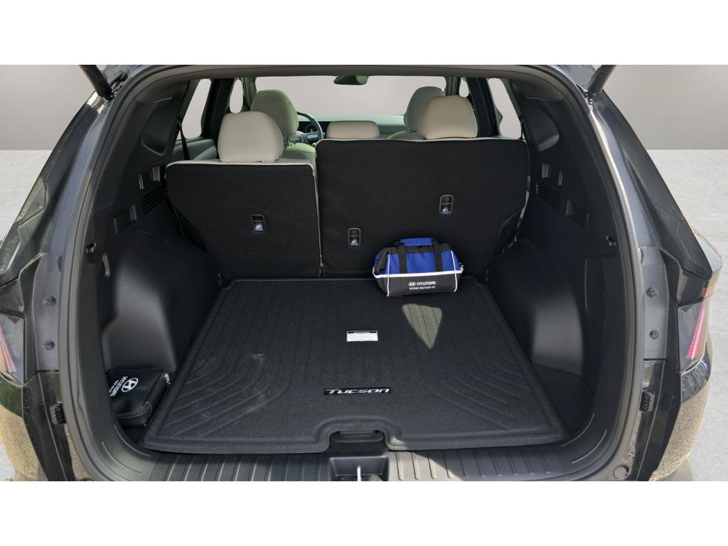New 2026 Hyundai Tucson Limited FWD image 9