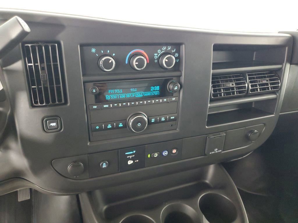 New 2025 Chevrolet Express 3500 w/ Power Convenience Package image 24
