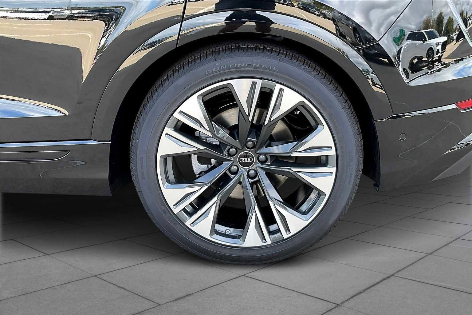 New 2026 Audi Q8 Premium Plus AWD/4WD image 11
