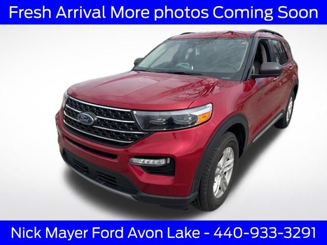 Used 2022 Ford Explorer XLT w/ Equipment Group 202A image 9
