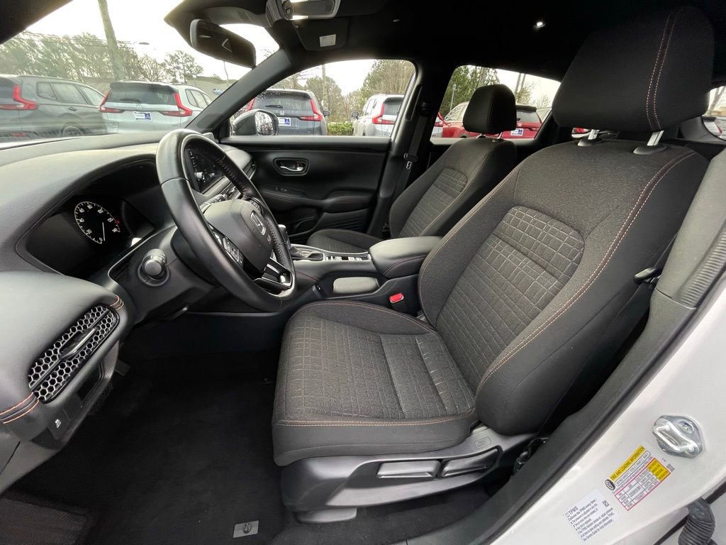 Certified 2026 Honda HR-V Sport image 26