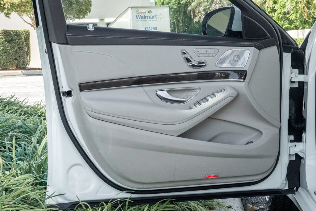 Used 2017 Mercedes-Benz S 550 4MATIC Sedan image 24