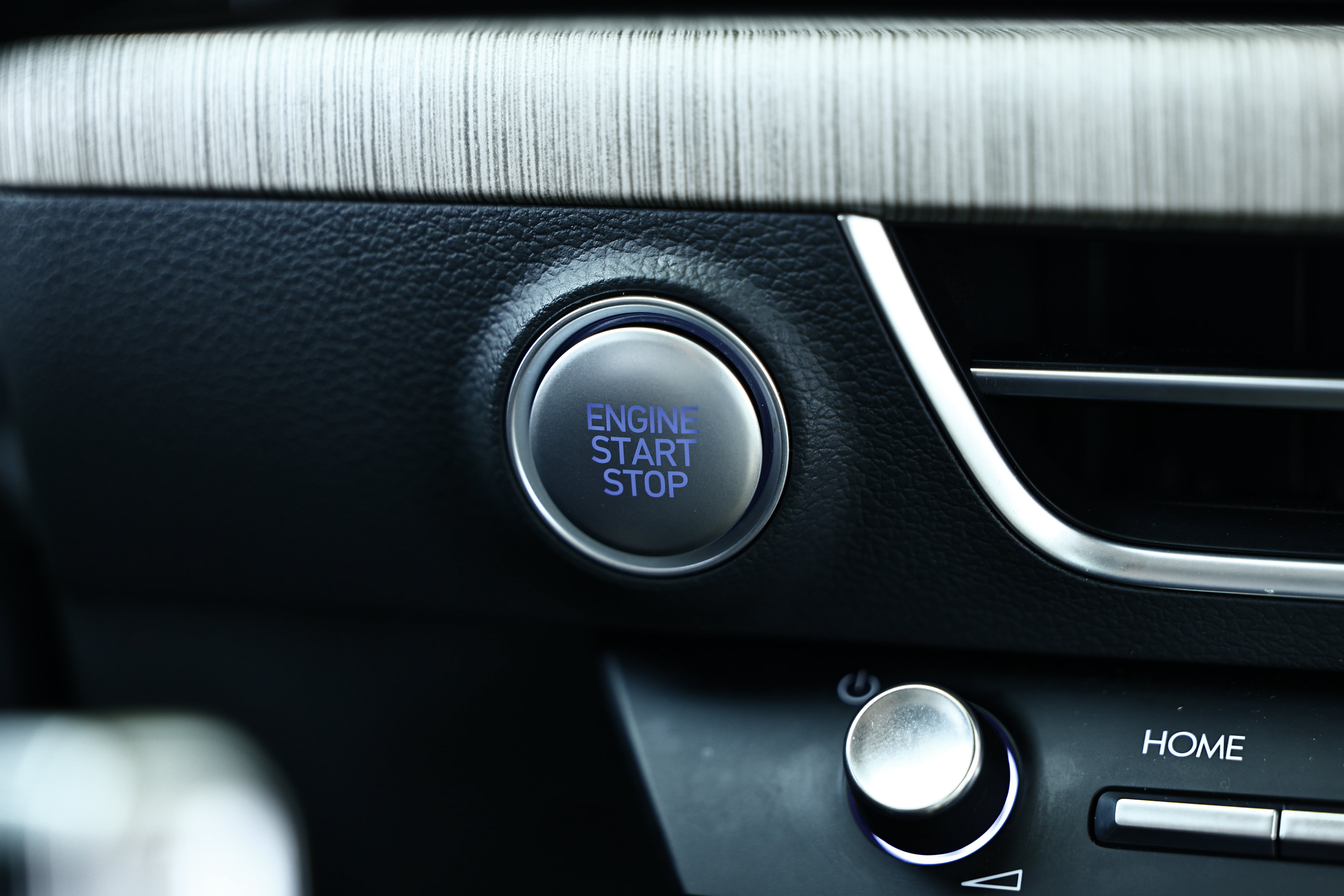 Certified 2025 Hyundai Sonata SEL FWD image 37