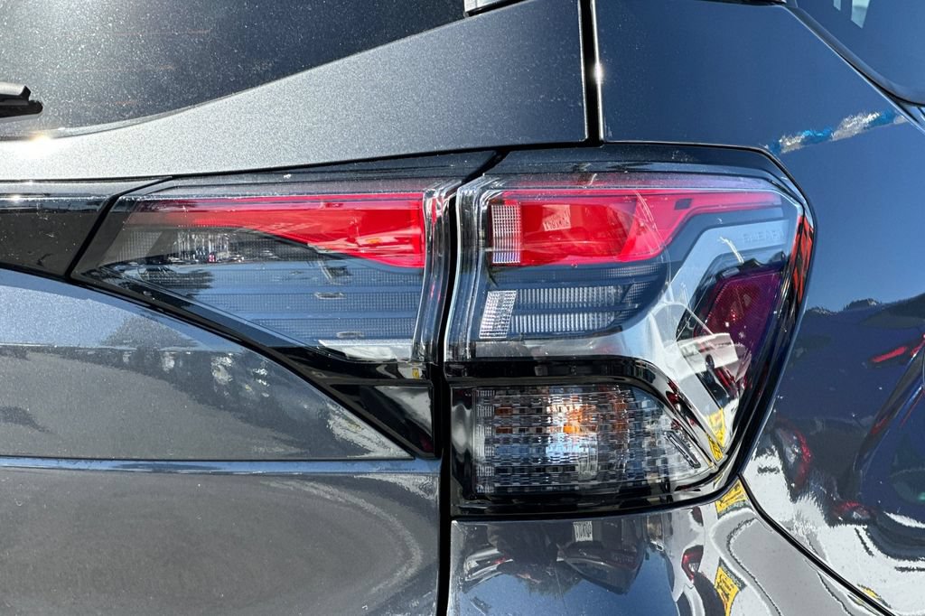 New 2026 Subaru Forester Premium AWD/4WD image 32