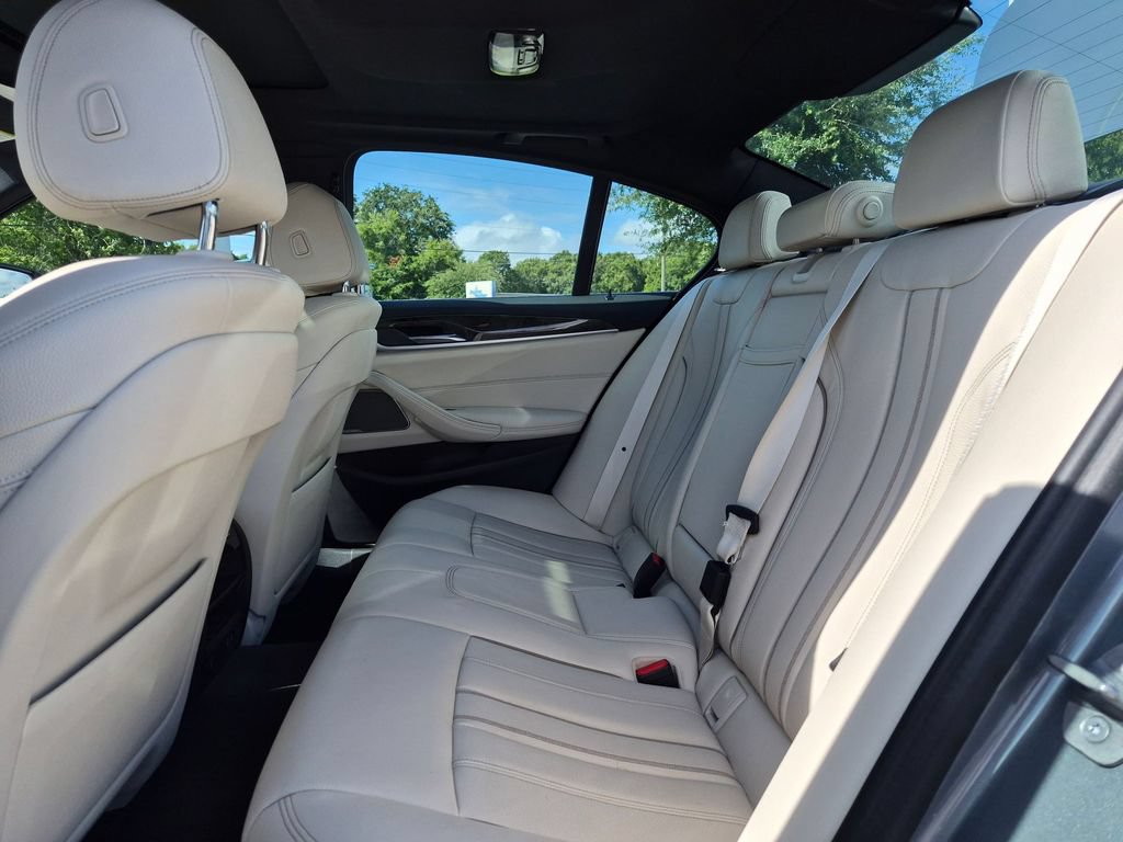 Used 2023 BMW 530i w/ Premium Package RWD image 20