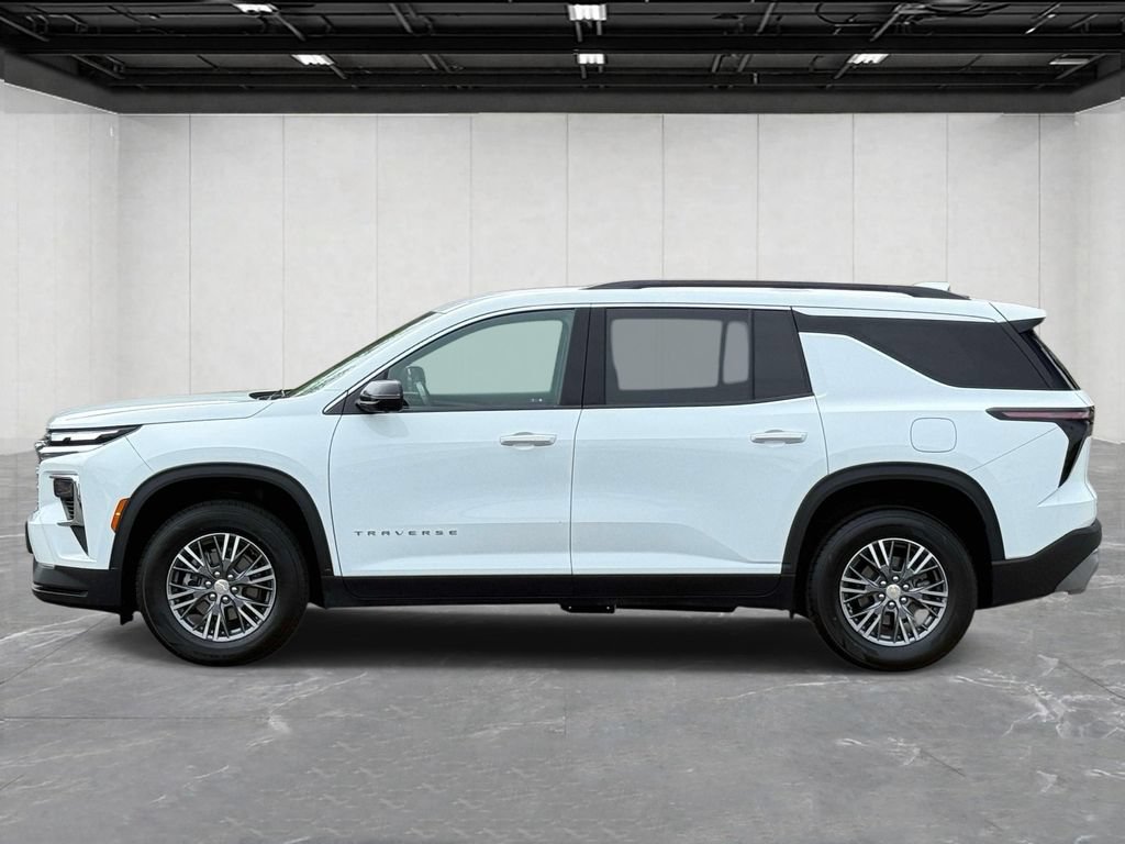 Used 2024 Chevrolet Traverse LT FWD image 8