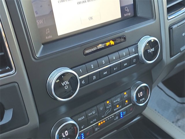 Used 2020 Ford Expedition XLT w/ Equipment Group 202A image 23