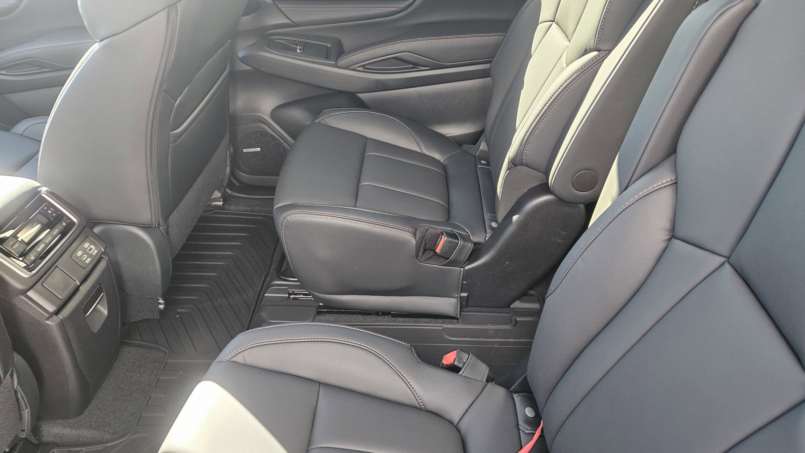 New 2025 Subaru Ascent Bronze Edition image 7
