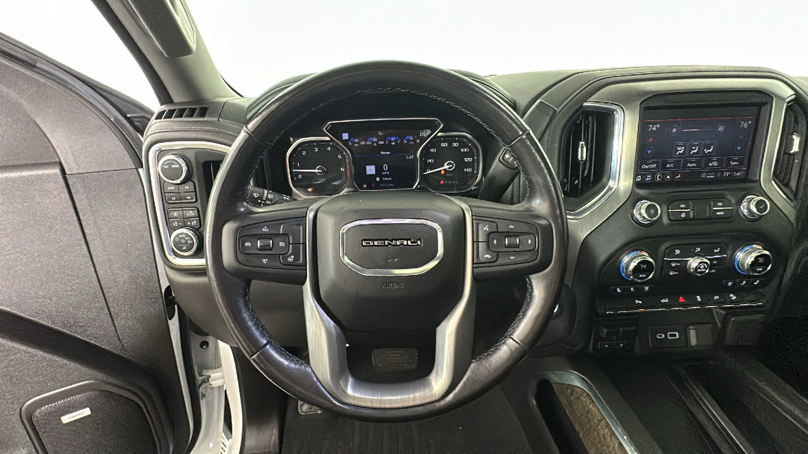 Used 2021 GMC Sierra 1500 Denali AWD/4WD image 18