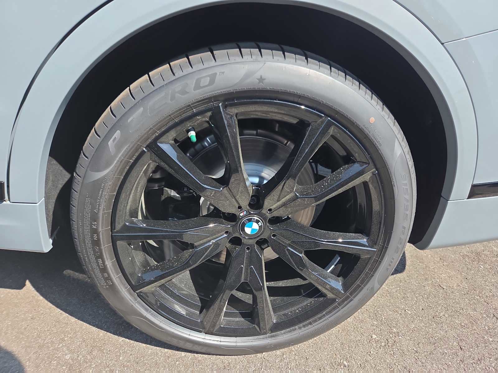 New 2026 BMW X7 xDrive40i w/ Executive Package image 7