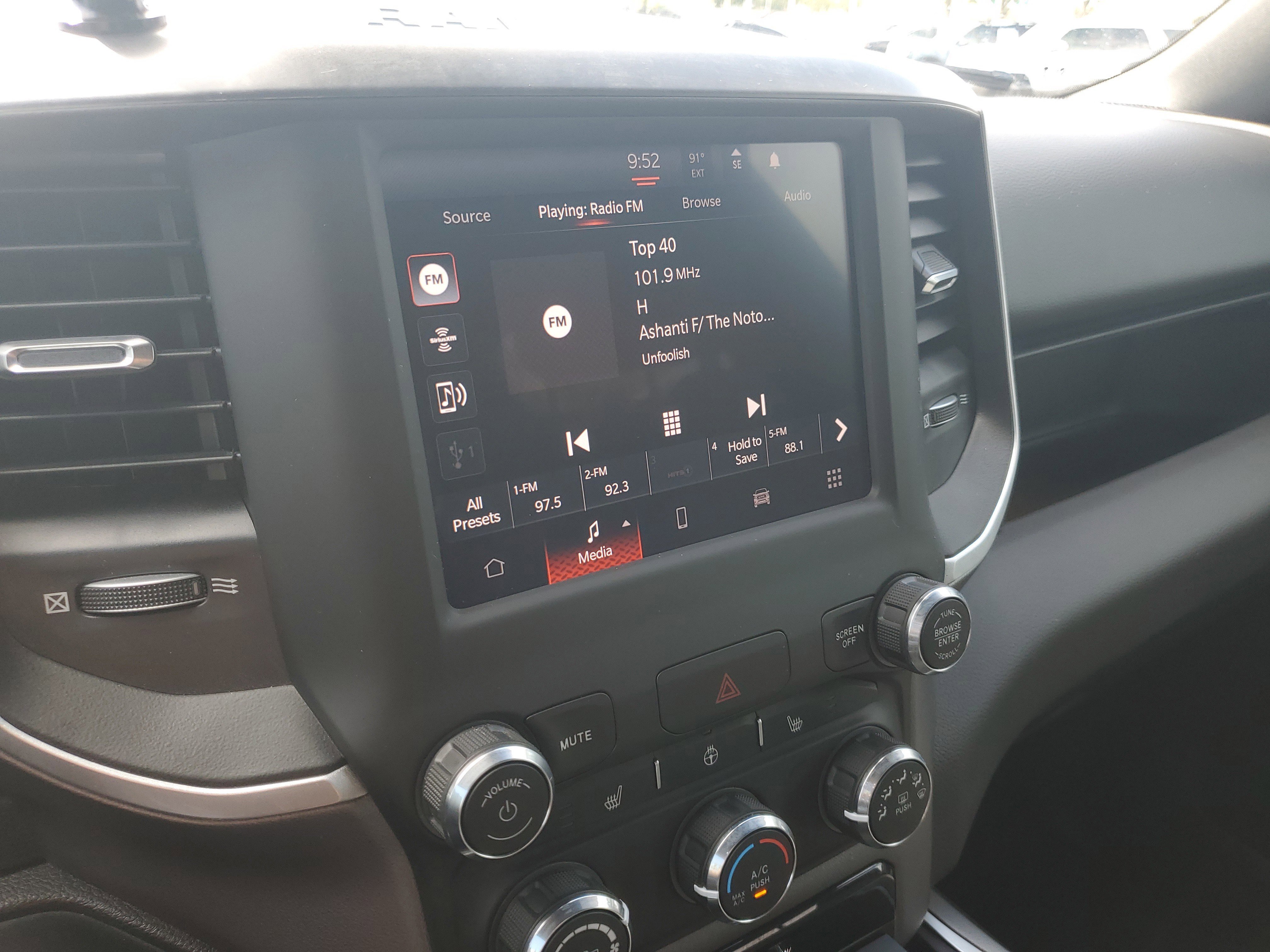 Used 2023 RAM 1500 Big Horn image 19