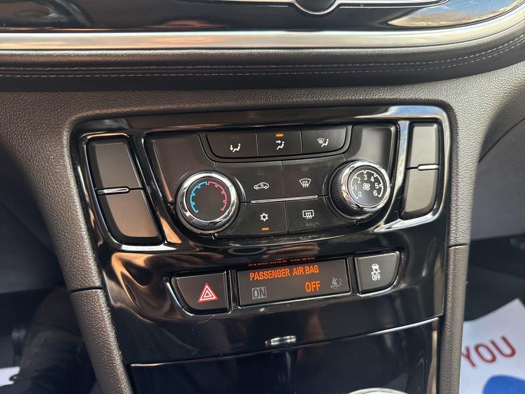 Used 2019 Buick Encore Preferred image 29