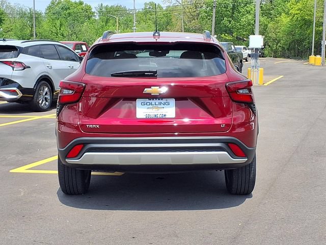 Certified 2025 Chevrolet Trax LT FWD image 20