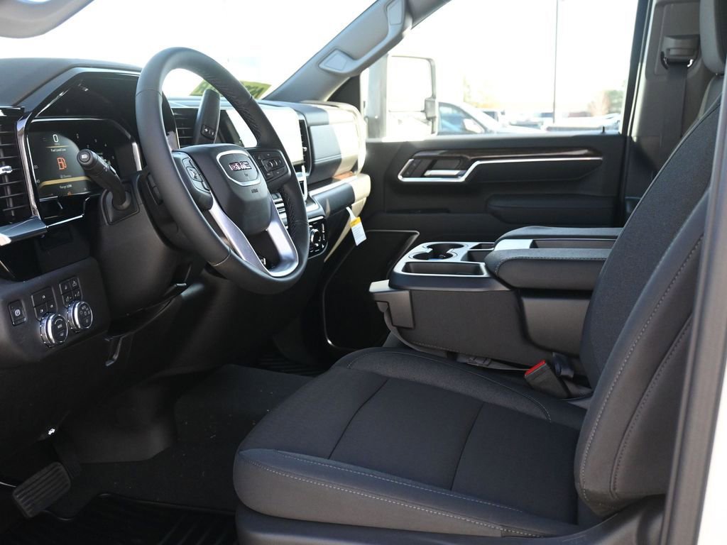 New 2026 GMC Sierra 3500 SLE w/ SLE Value Package image 14