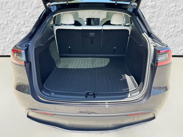 Used 2024 Tesla Model Y Performance AWD/4WD image 12