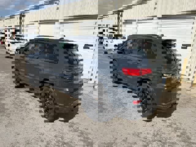 Used 2017 Jeep Grand Cherokee Altitude image 15