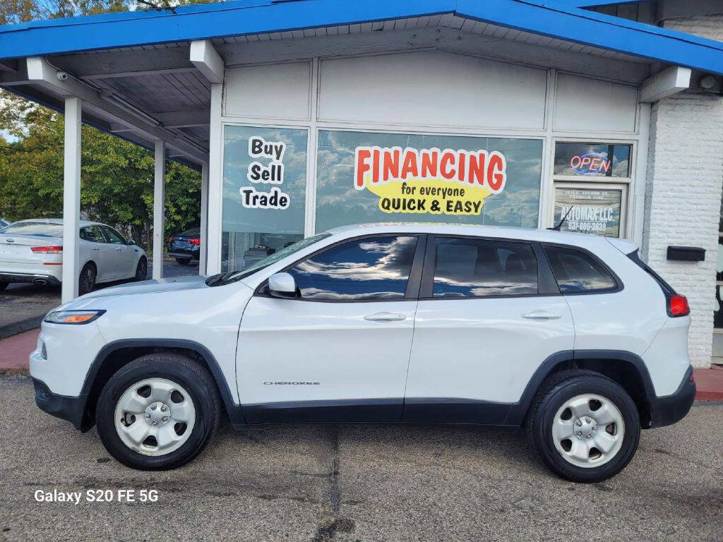 Used 2016 Jeep Cherokee Sport image 7