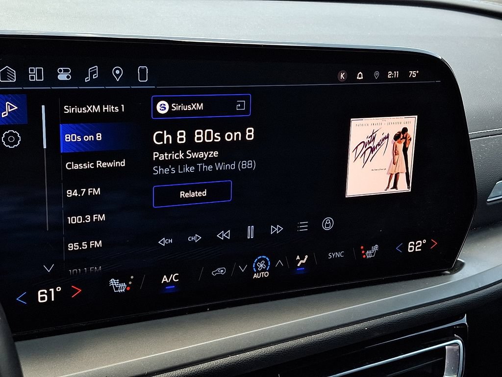 Used 2024 Chevrolet Traverse LT FWD image 18