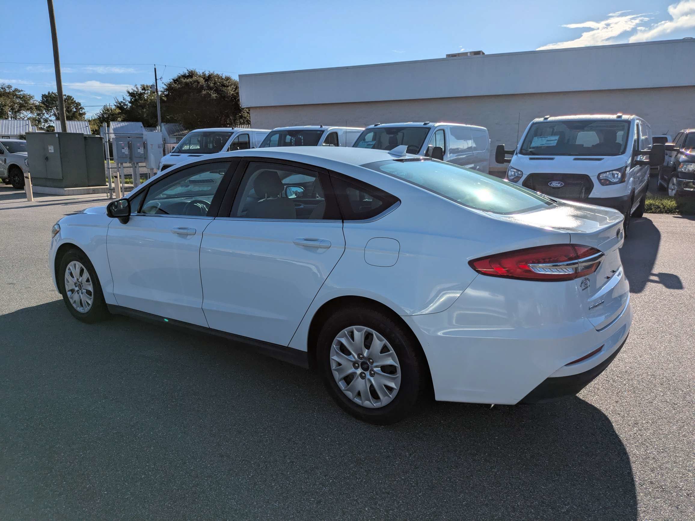 Used 2020 Ford Fusion S FWD image 6