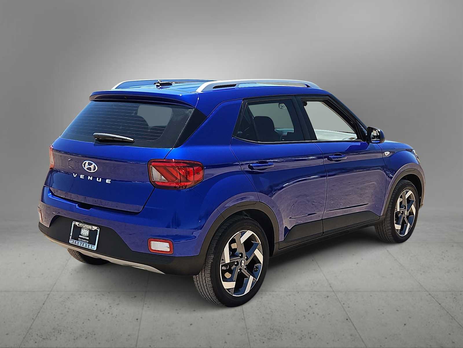 Certified 2026 Hyundai Venue SEL FWD image 8
