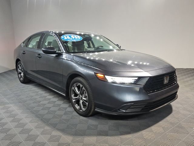 Certified 2023 Honda Accord EX image 8