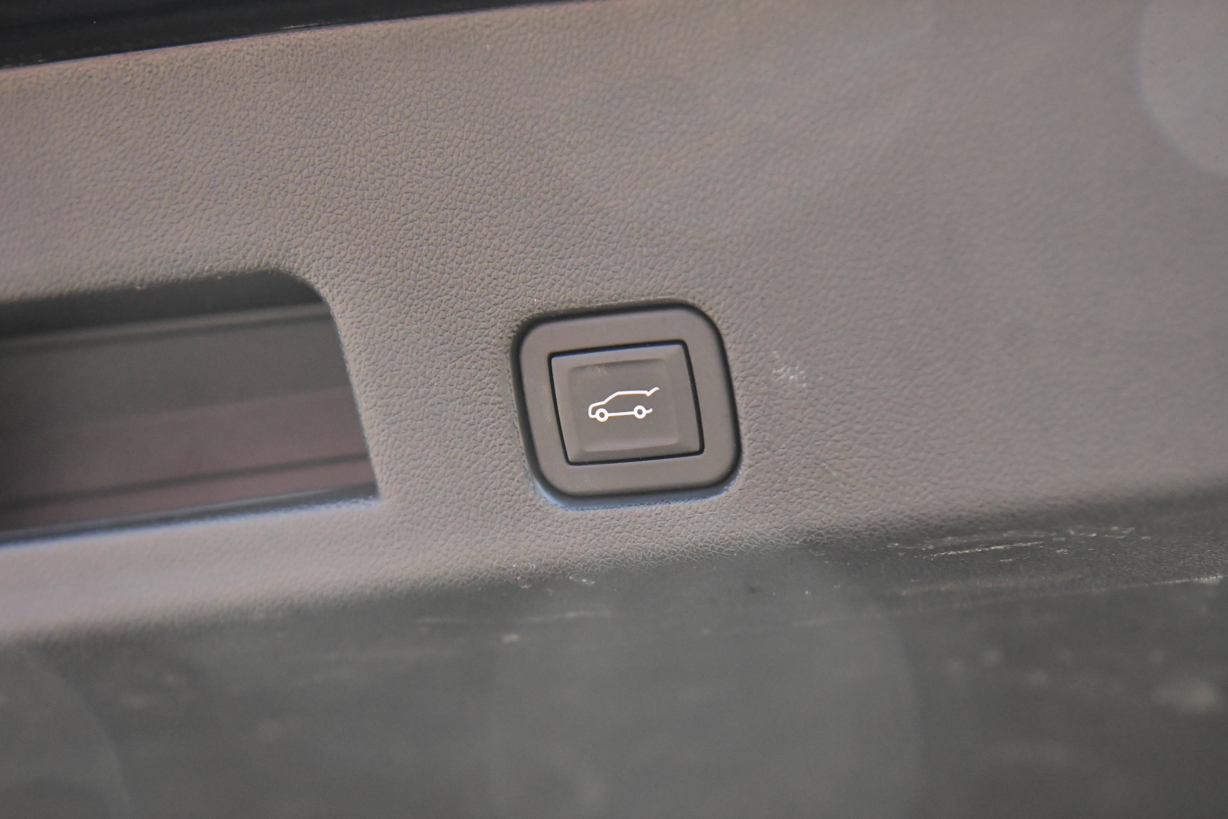 Used 2024 GMC Acadia Elevation AWD/4WD image 50