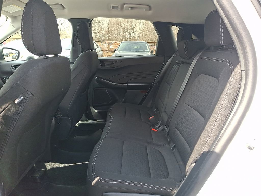 Used 2025 Ford Escape Active image 12