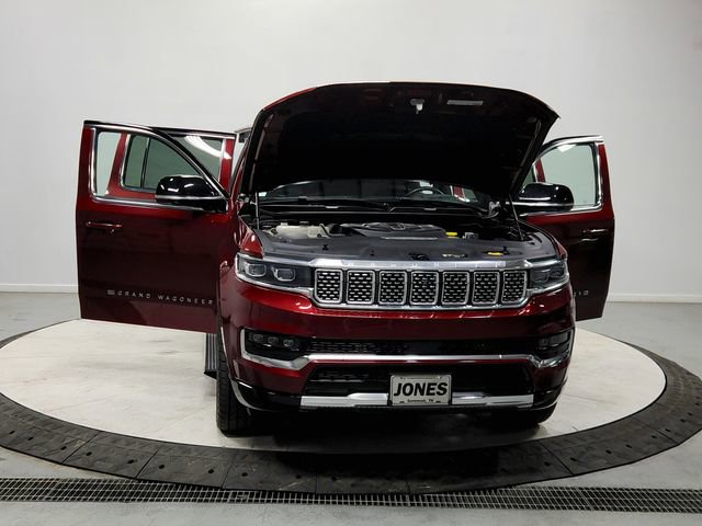 Used 2023 Jeep Grand Wagoneer L Series II image 10